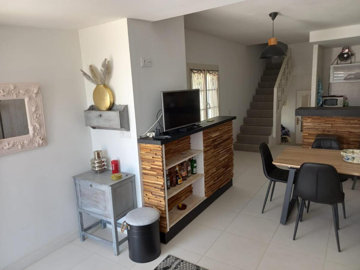 Monleon Villa A 10 Minutos De La Playa 2 Parking Gratuito Rosas Exterior foto