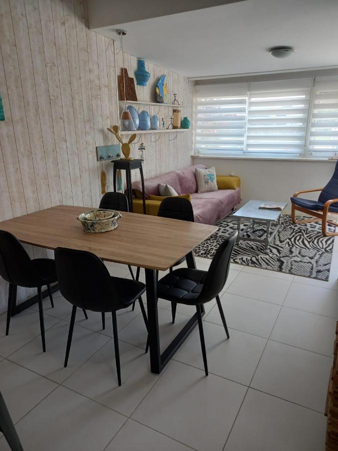 Monleon Villa A 10 Minutos De La Playa 2 Parking Gratuito Rosas Exterior foto