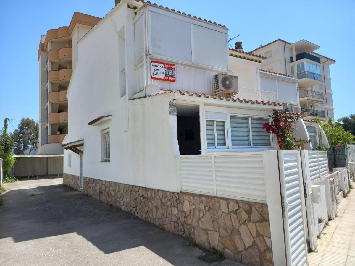 Monleon Villa A 10 Minutos De La Playa 2 Parking Gratuito Rosas Exterior foto